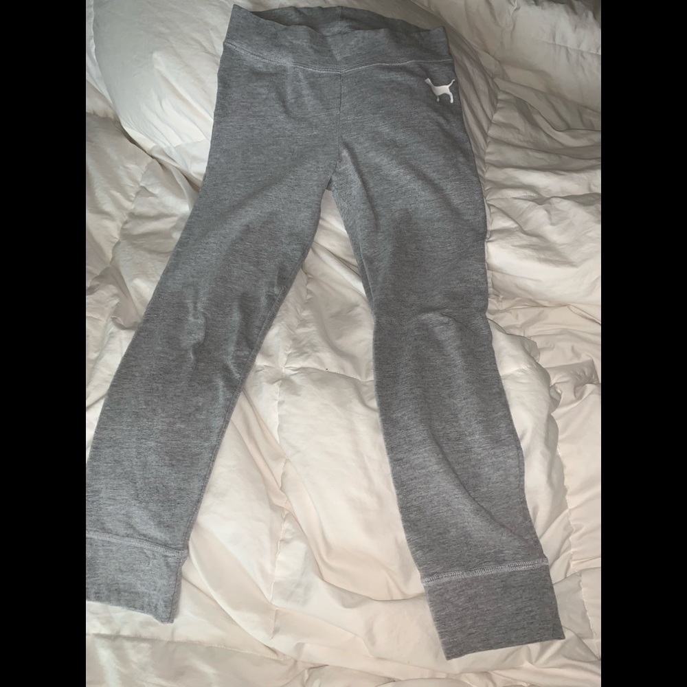 Pink crop leggings